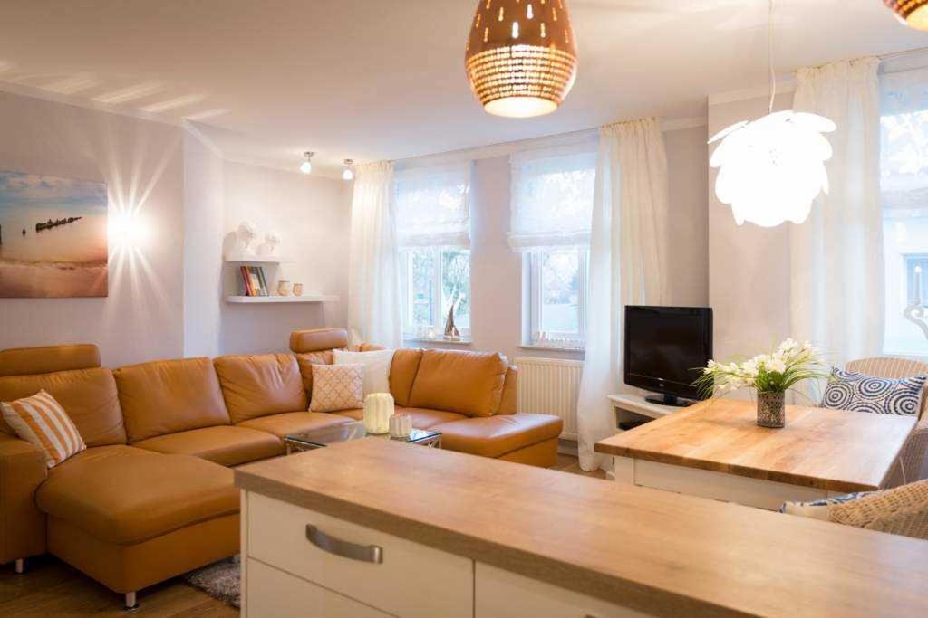 ゼーバート・ヘリングスドルフHaus Am Kurpark, App Ahlbeckアパートメント エクステリア 写真